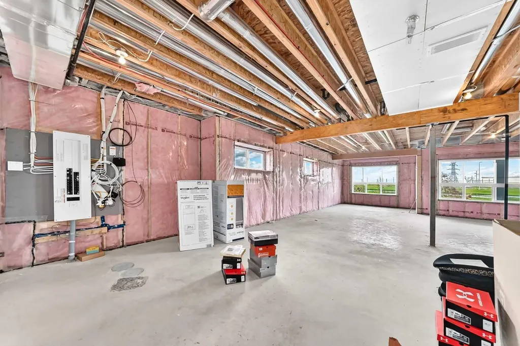 171 Corner Glen Grove NE Calgary AB T3N 2S3