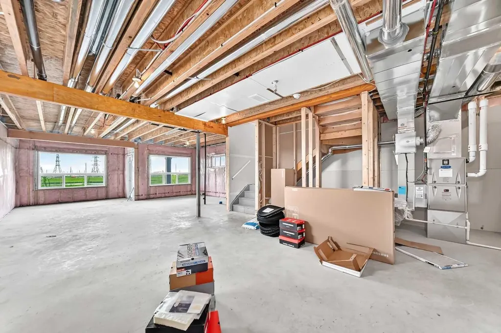 171 Corner Glen Grove NE Calgary AB T3N 2S3