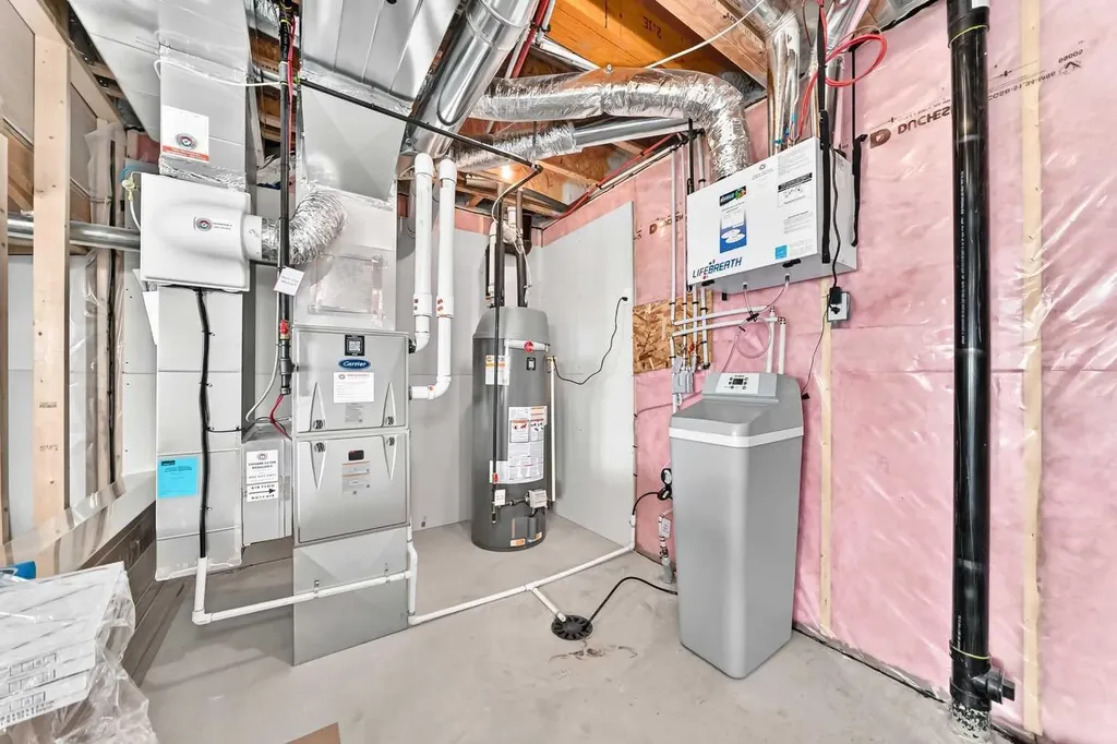 171 Corner Glen Grove NE Calgary AB T3N 2S3