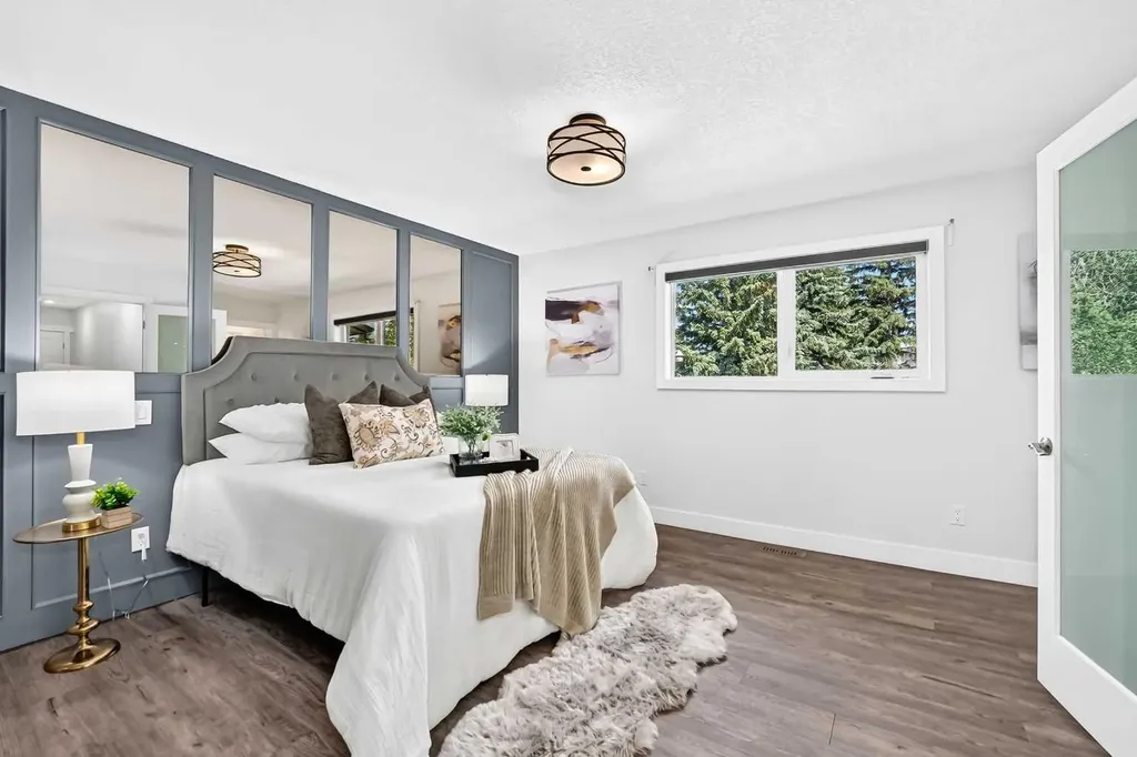 884 East Chestermere Chestermere AB T1X 1A7