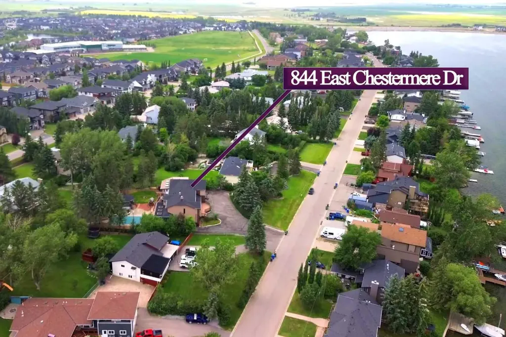 884 East Chestermere Drive Chestermere AB T1X 1A7