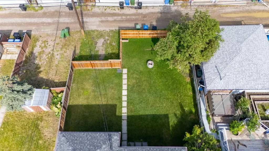 1410 42 Street SW Calgary AB T3C 1Z3