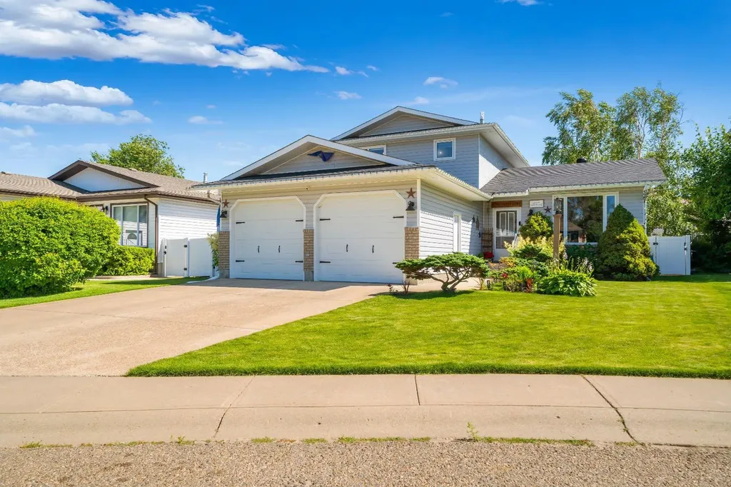 1630 31 Street SE Medicine Hat AB T1A8J8