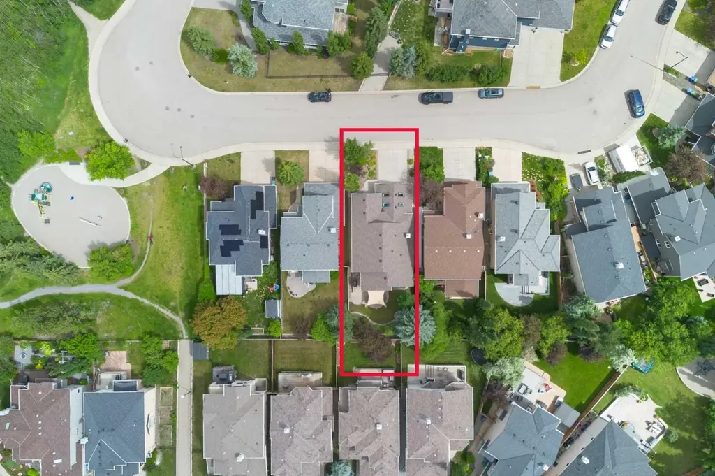 60 Cougar Ridge View Calgary AB T3H 4X3