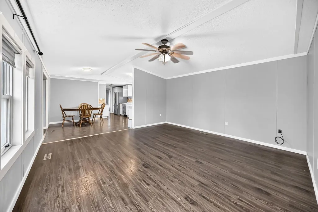 4716 41 Street Crescent Innisfail AB T4G 1J7