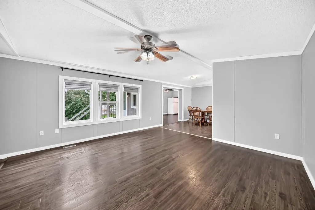 4716 41 Street Crescent Innisfail AB T4G 1J7