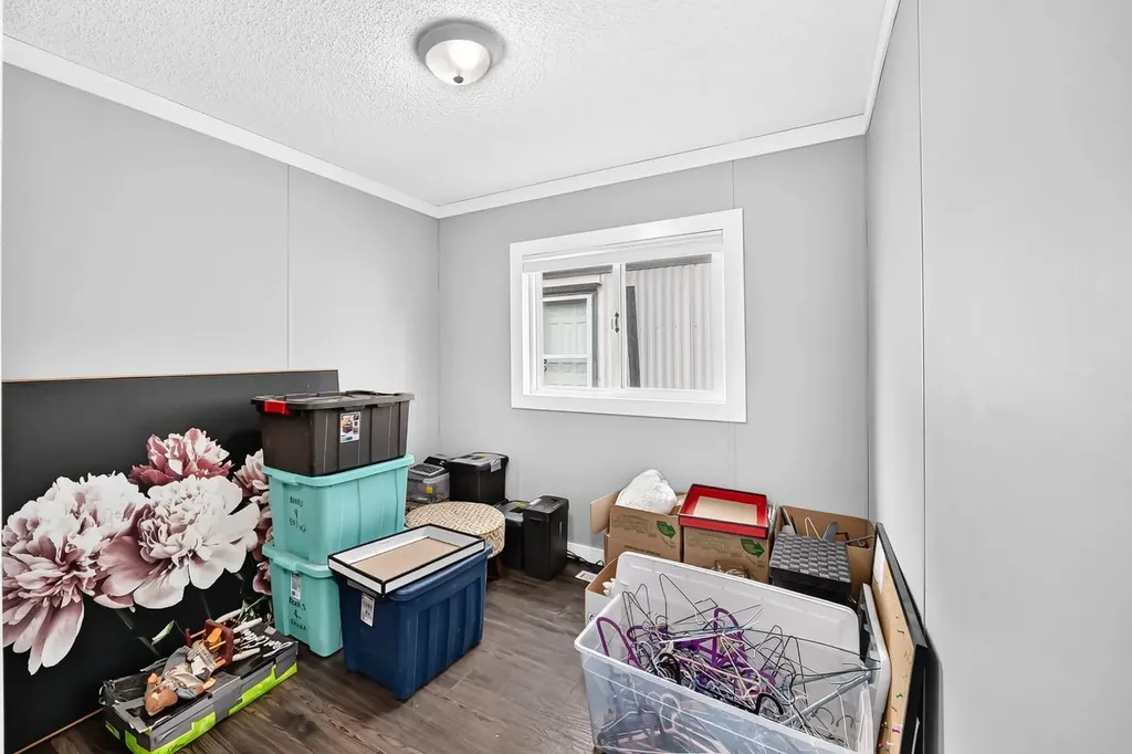 4716 41 Street Crescent Innisfail AB T4G 1J7
