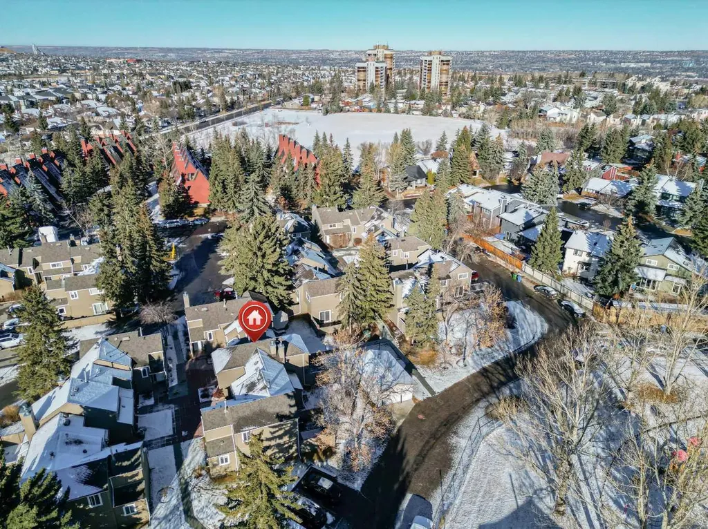 829 Coach Bluff Crescent SW Calgary AB T3H 1B1