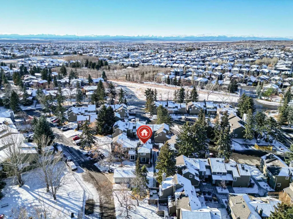 829 Coach Bluff Crescent SW Calgary AB T3H 1B1