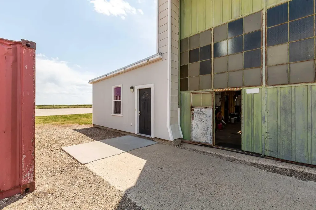 3 Western Crescent Rural Vulcan County AB T0L2B0