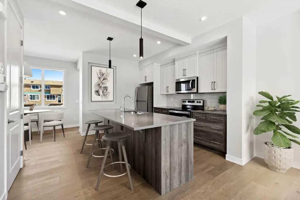 279 Waterford Heights Chestermere AB T1X 3B6