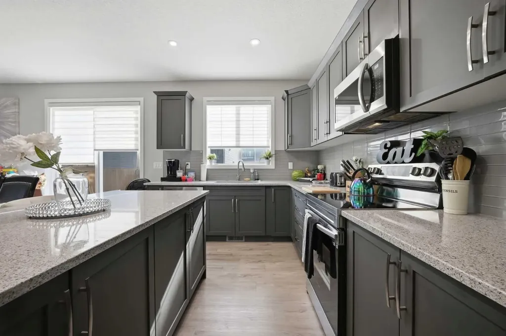 52 Cityline Point NE Calgary AB T3N 2H7