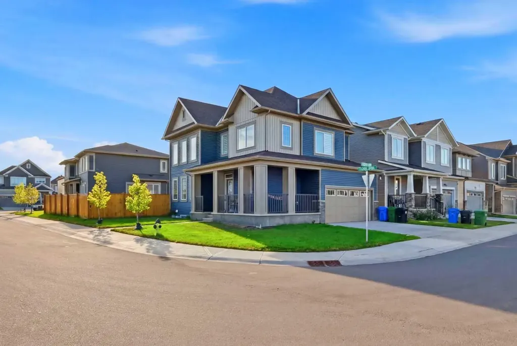 52 Cityline Point NE Calgary AB T3N 2H7