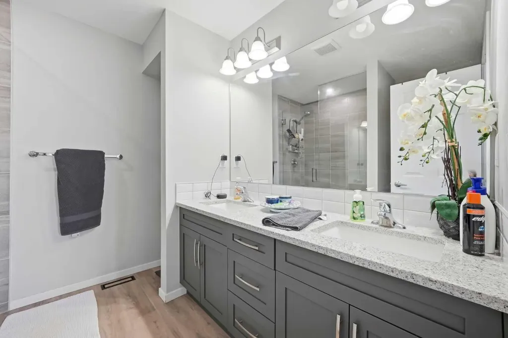 52 Cityline Point NE Calgary AB T3N 2H7