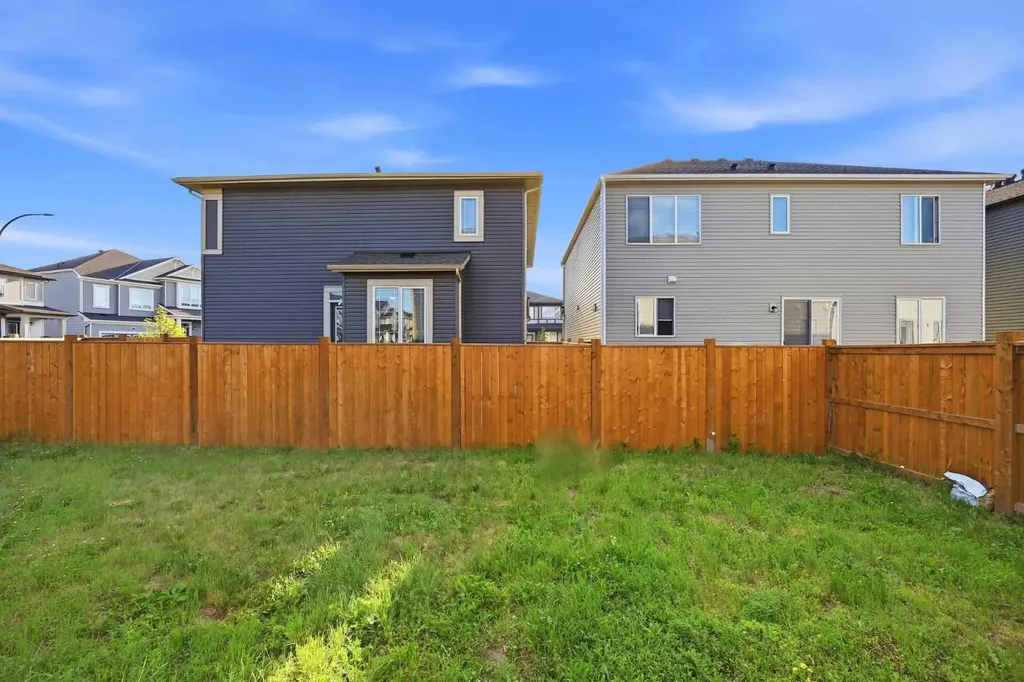 52 Cityline Point NE Calgary AB T3N 2H7