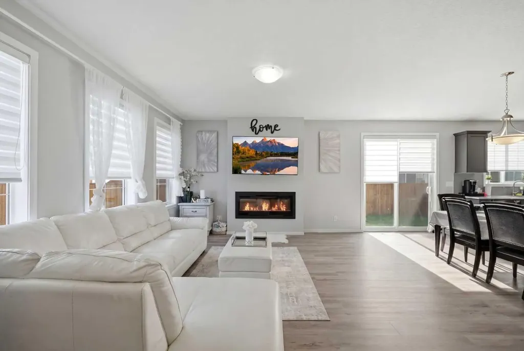 52 Cityline Point NE Calgary AB T3N 2H7