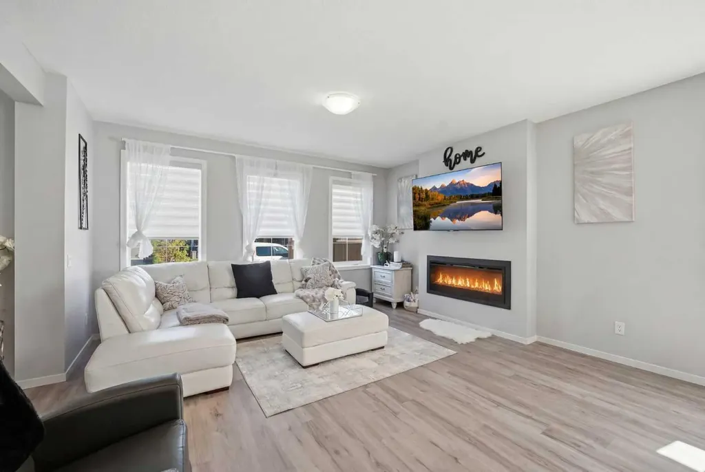 52 Cityline Point NE Calgary AB T3N 2H7