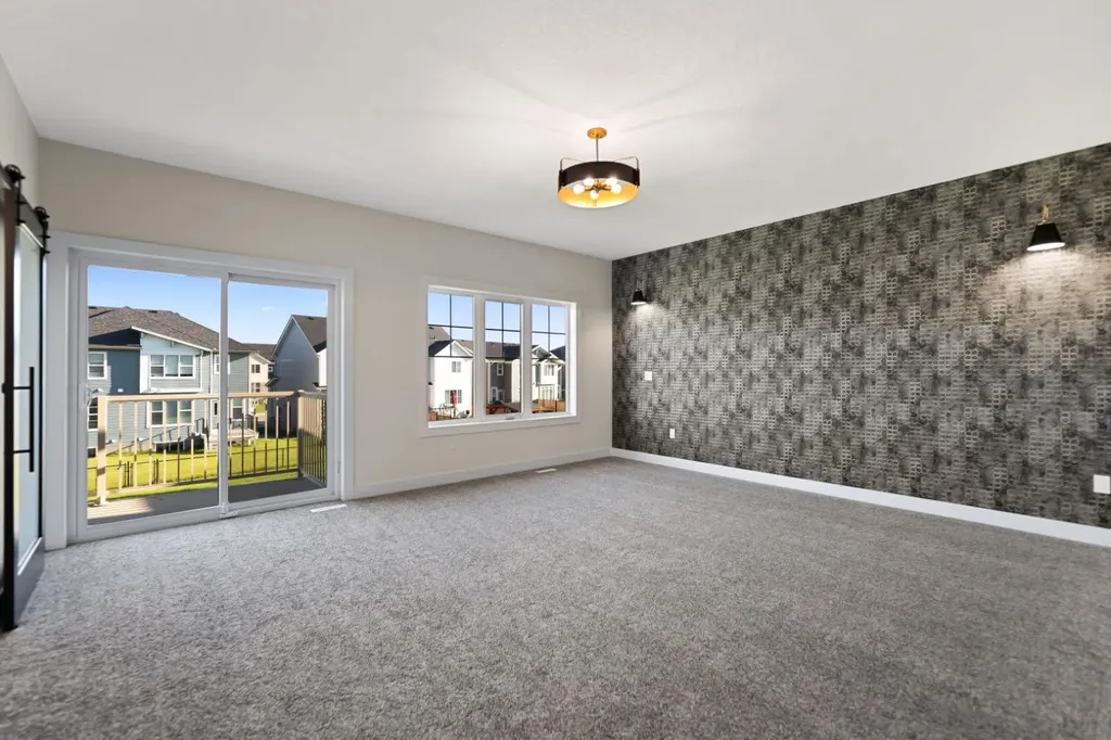 39 South Shore Road Chestermere AB T1X2Y4