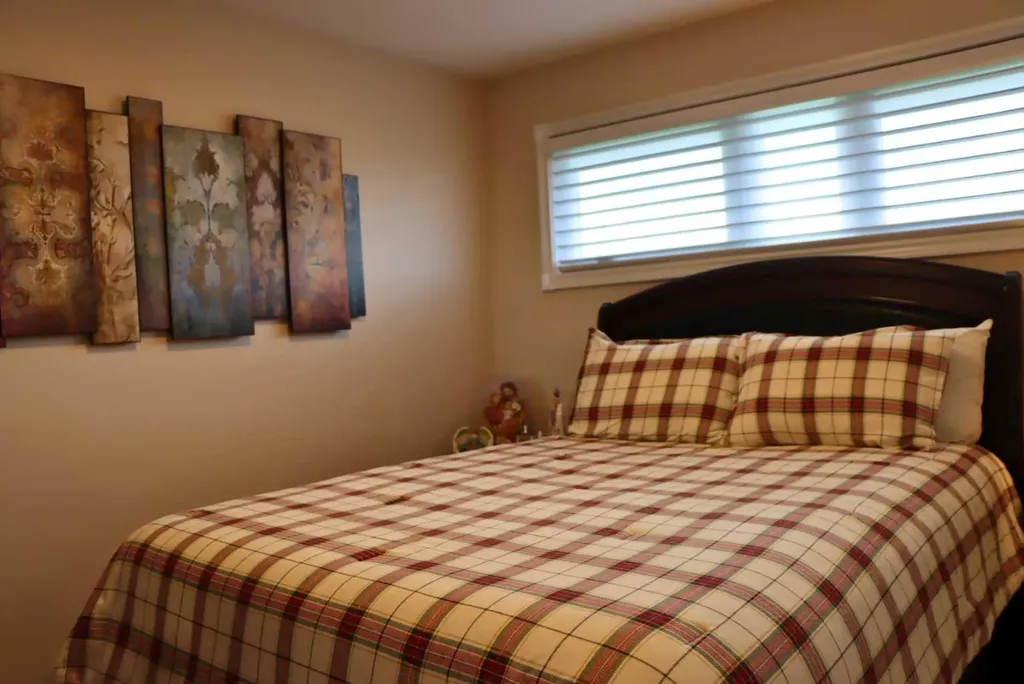 4511 50 Avenue Valleyview AB T0H 3N0