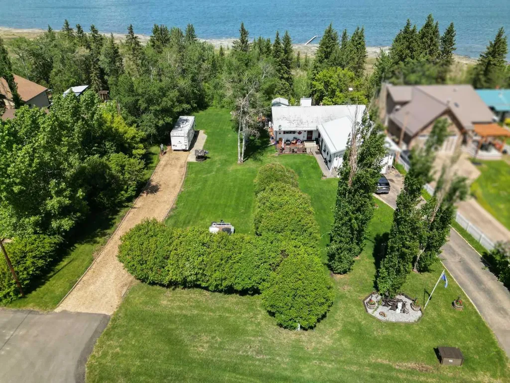 40421 Range Road 10 Rural Lacombe County AB T4L 1S6