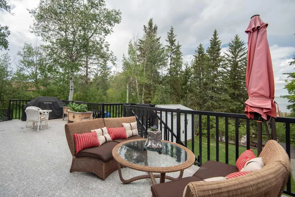 40421 Range Road 10 Rural Lacombe County AB T4L 1S6