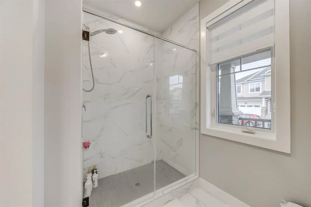146 Yorkstone Way SW Calgary AB t2x4s2
