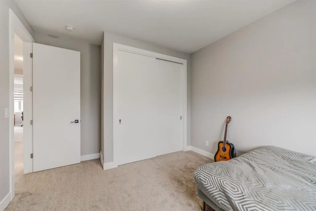 146 Yorkstone Way SW Calgary AB t2x4s2