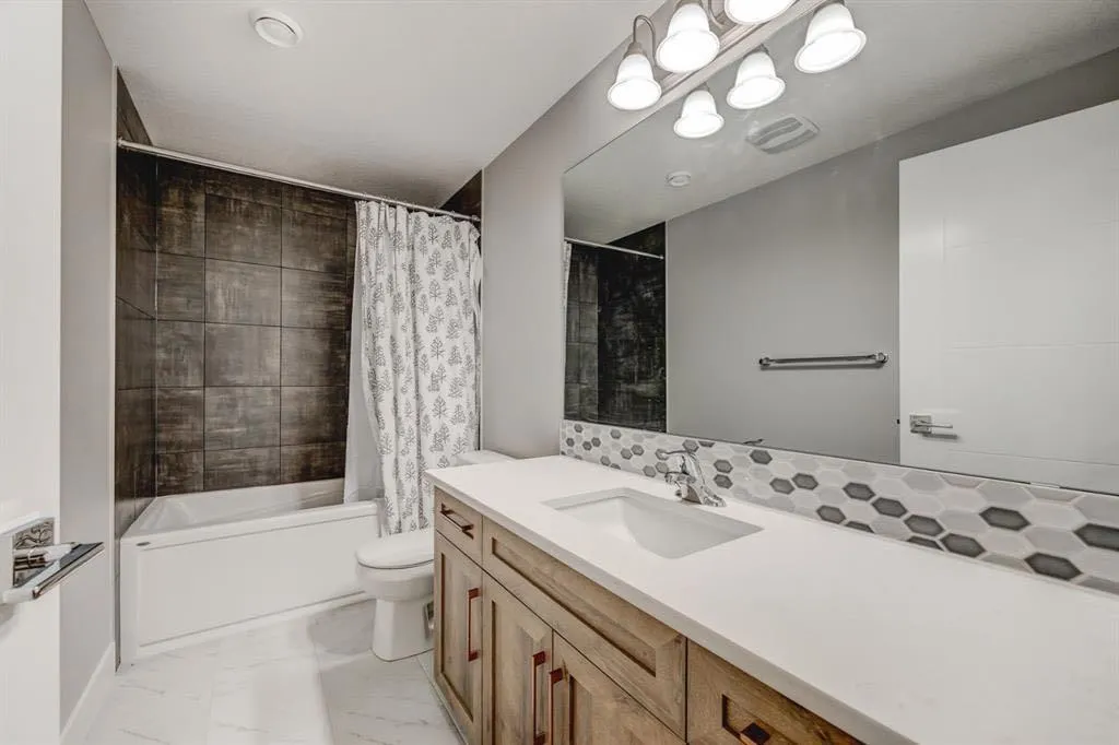 146 Yorkstone Way SW Calgary AB t2x4s2