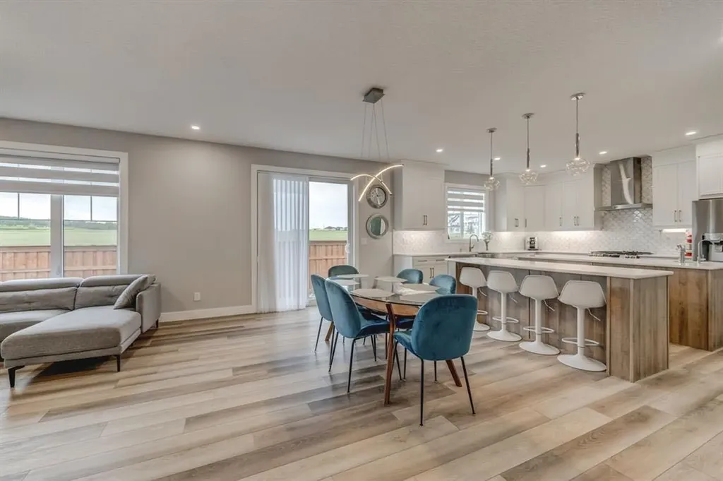 146 Yorkstone Way SW Calgary AB t2x4s2