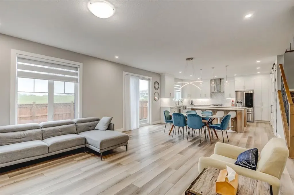 146 Yorkstone Way SW Calgary AB t2x4s2