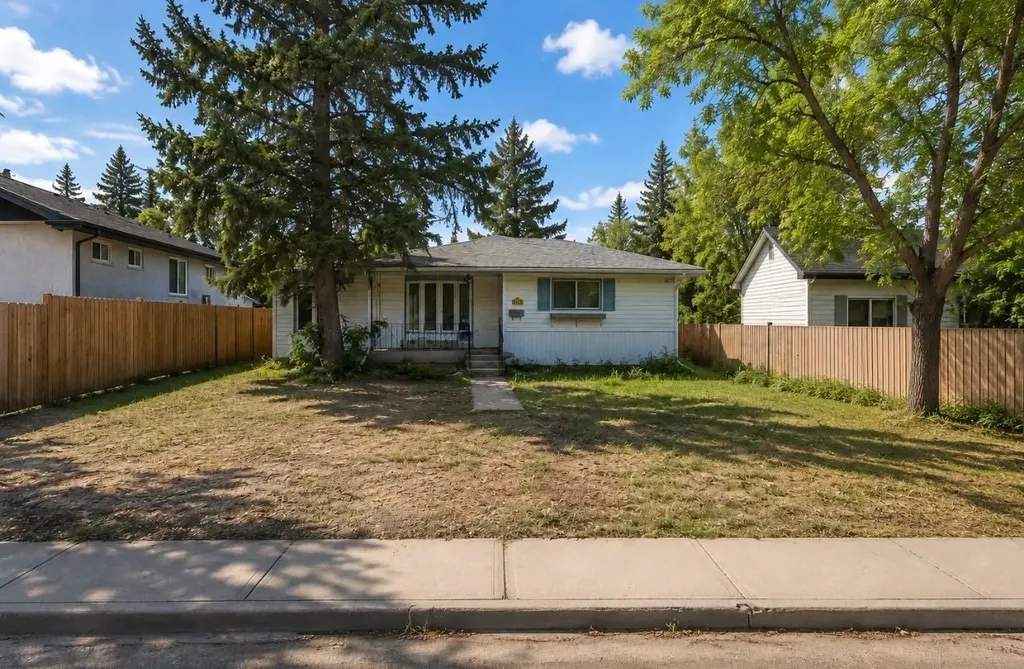 8131 44 Avenue NW Calgary AB T3B 1Y1