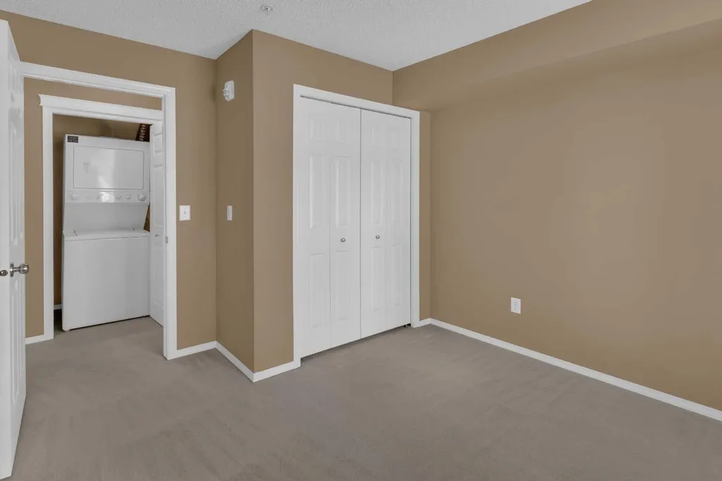 70 Panamount Drive NW Calgary AB T3K6G7