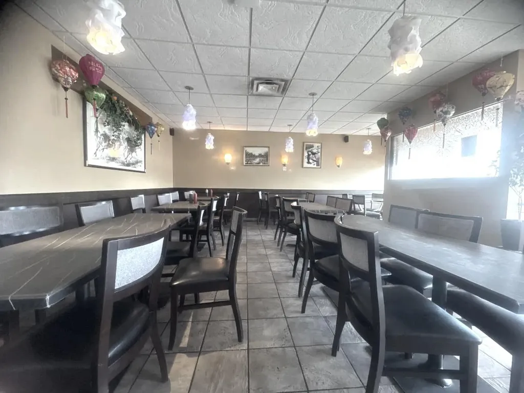 11225 30 Street SW Calgary AB T2W 4N5