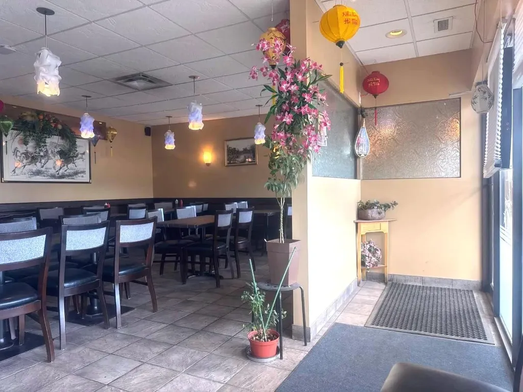 11225 30 Street SW Calgary AB T2W 4N5