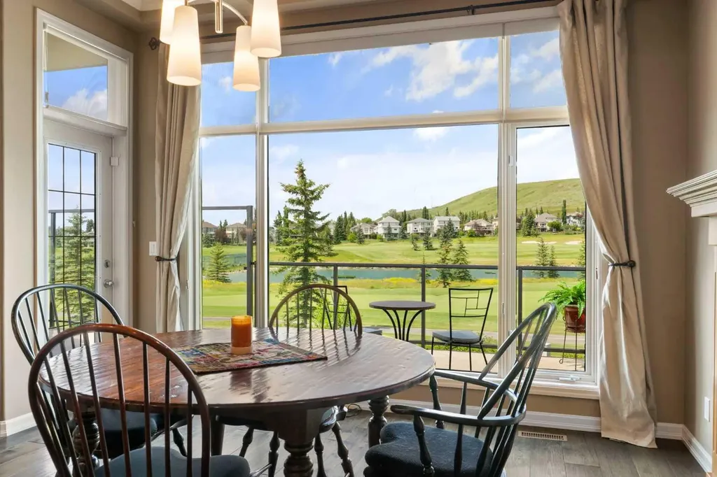 112 Gleneagles View Cochrane AB T4C 1P3