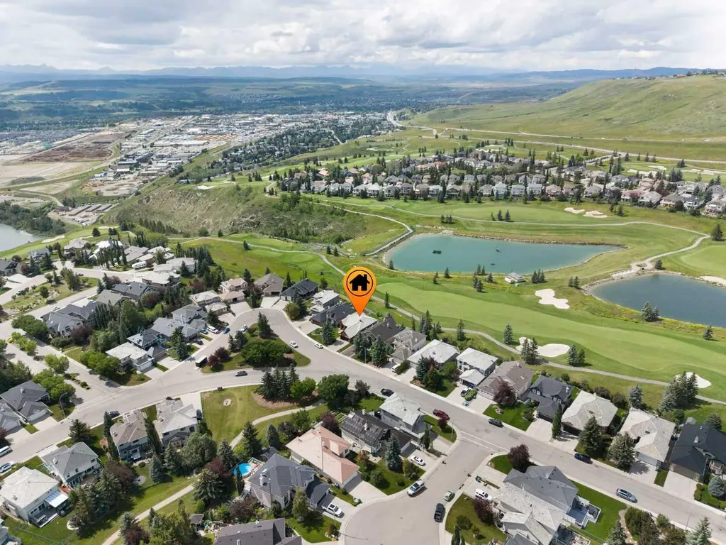 112 Gleneagles View Cochrane AB T4C 1P3