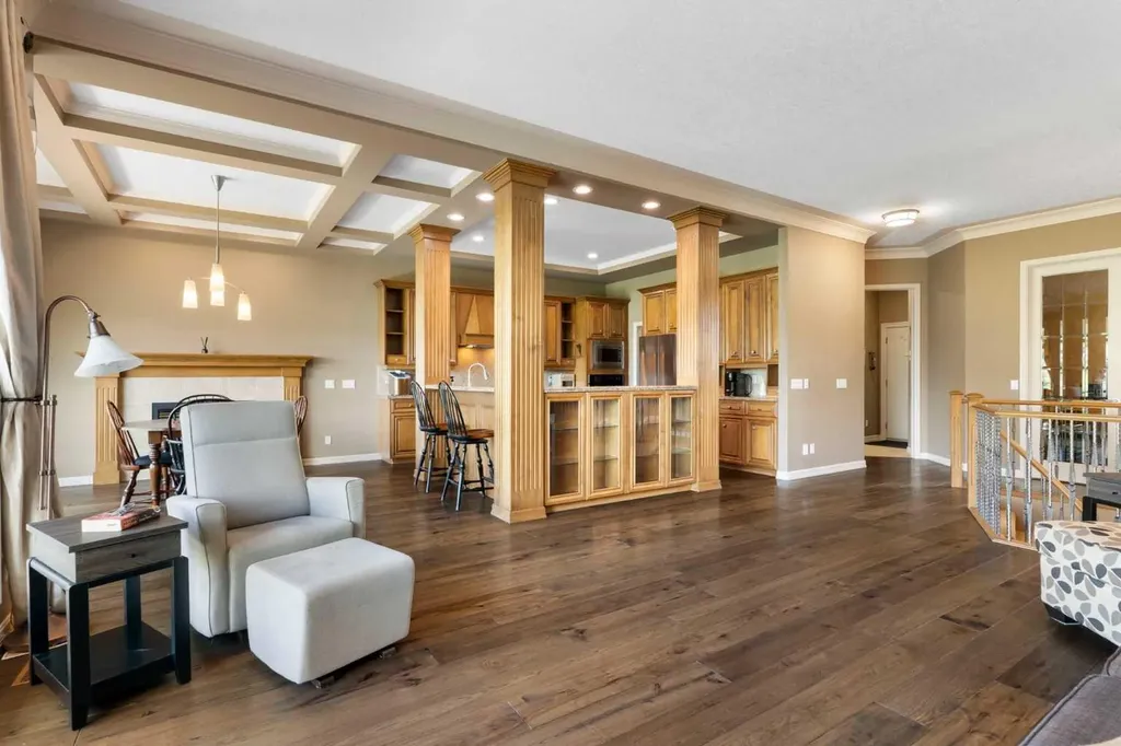 112 Gleneagles View Cochrane AB T4C 1P3