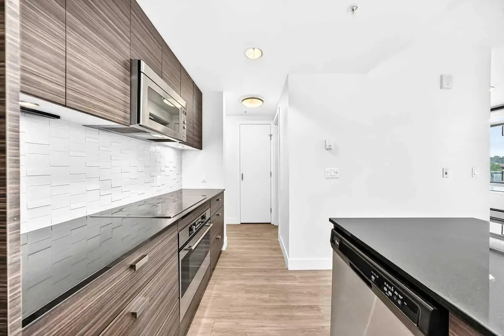 1500 7 Street SW Calgary AB T2R 1A7