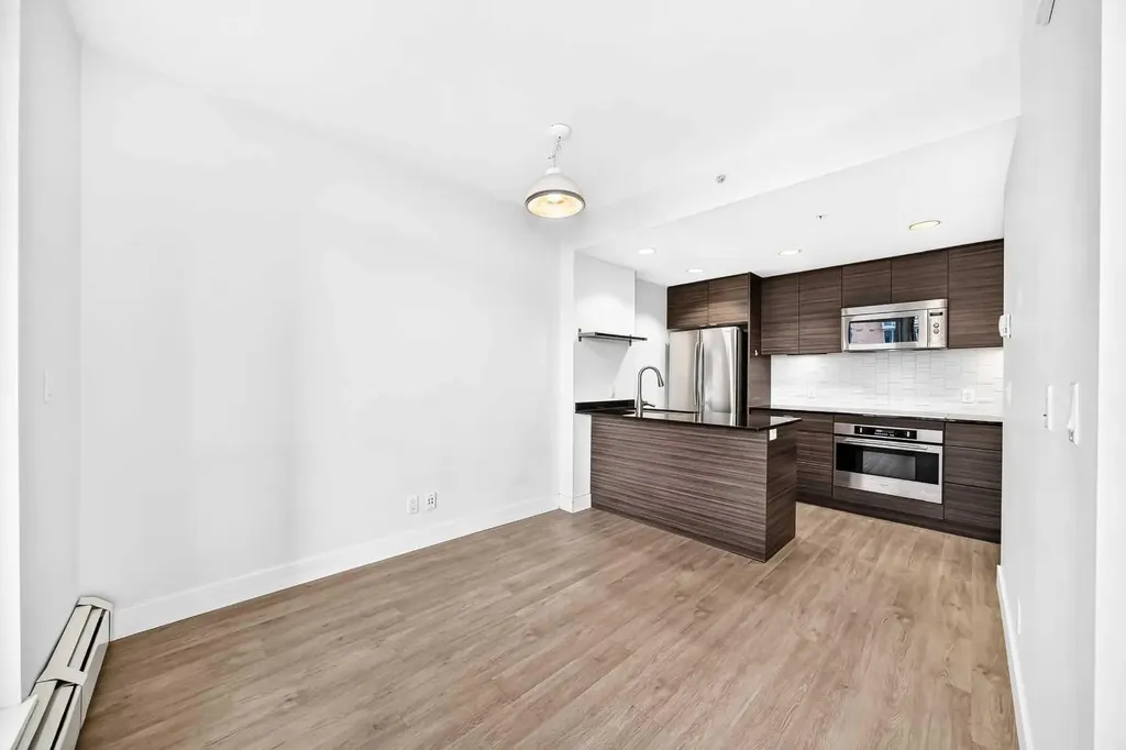 1500 7 Street SW Calgary AB T2R 1A7
