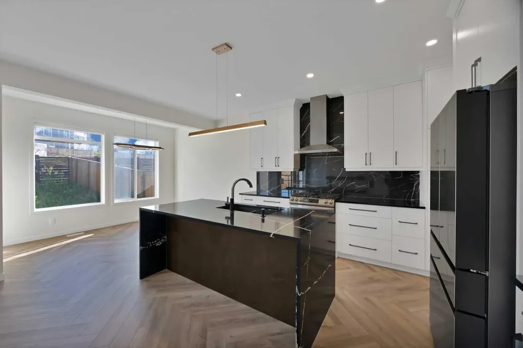 229 Calhoun Crescent NE Calgary AB T3P 2G1