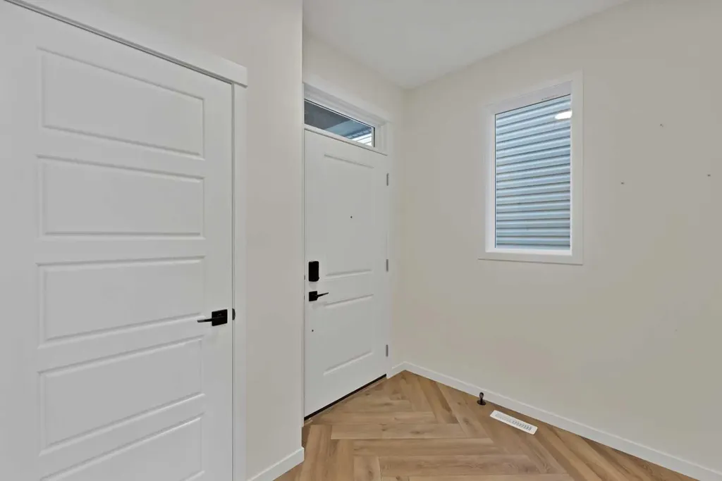 229 Calhoun Crescent NE Calgary AB T3P 2G1