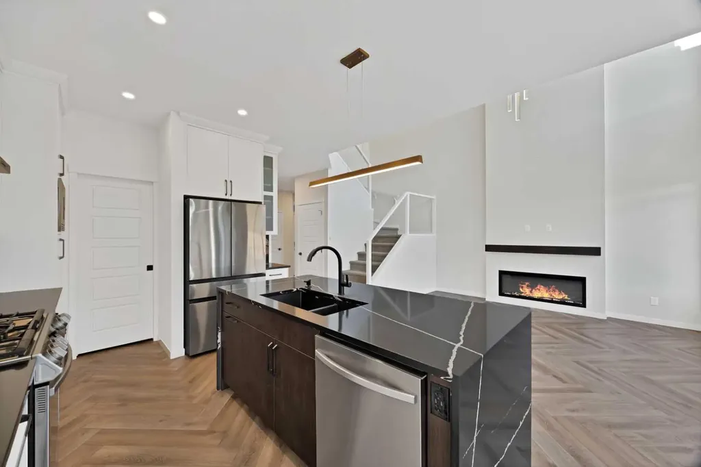 229 Calhoun Crescent NE Calgary AB T3P 2G1