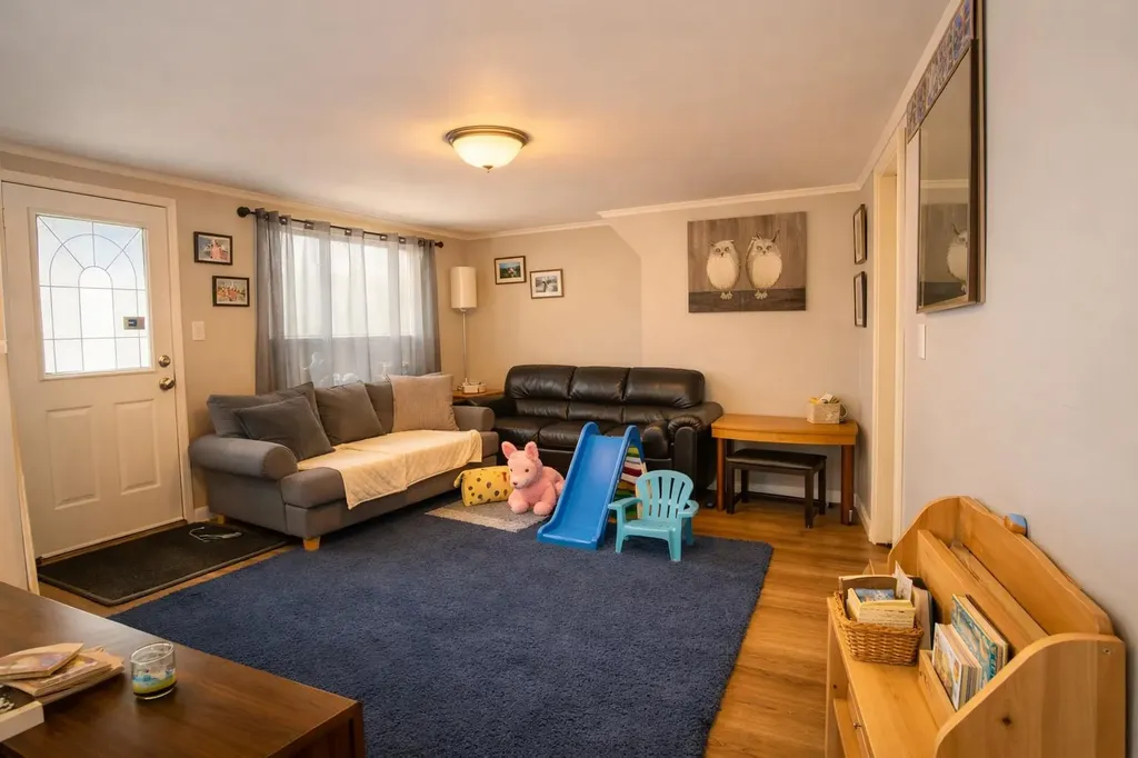 519 Arena Avenue Trochu AB T0M2C0