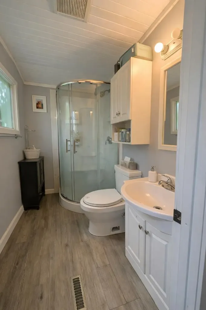 519 Arena Avenue Trochu AB T0M2C0