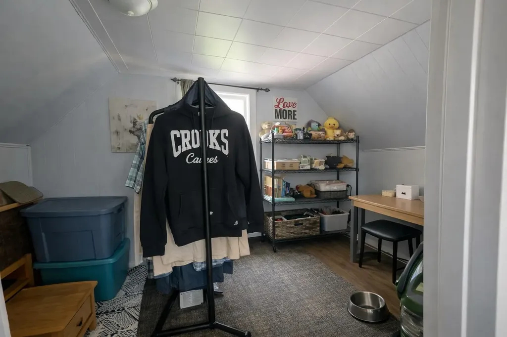 519 Arena Avenue Trochu AB T0M2C0