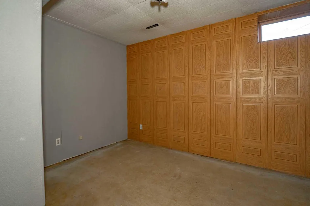 5518 47ave Grimshaw AB T0H1W0