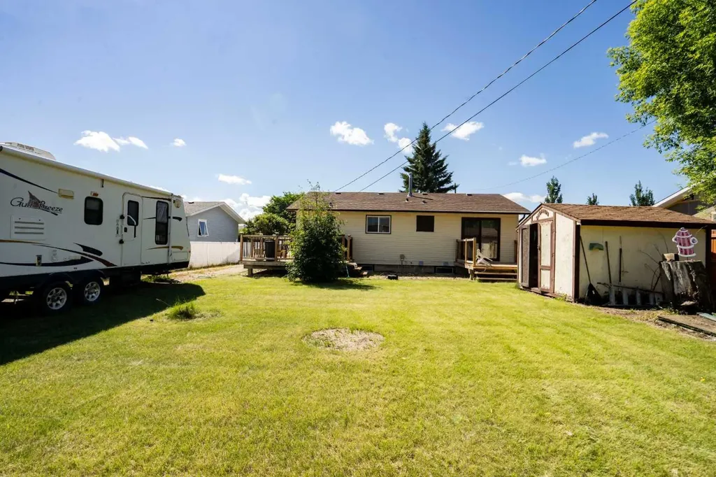 5518 47ave Grimshaw AB T0H1W0