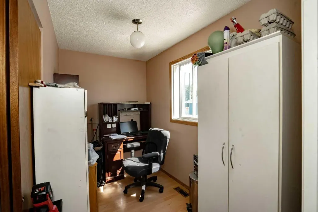 5518 47ave Grimshaw AB T0H1W0