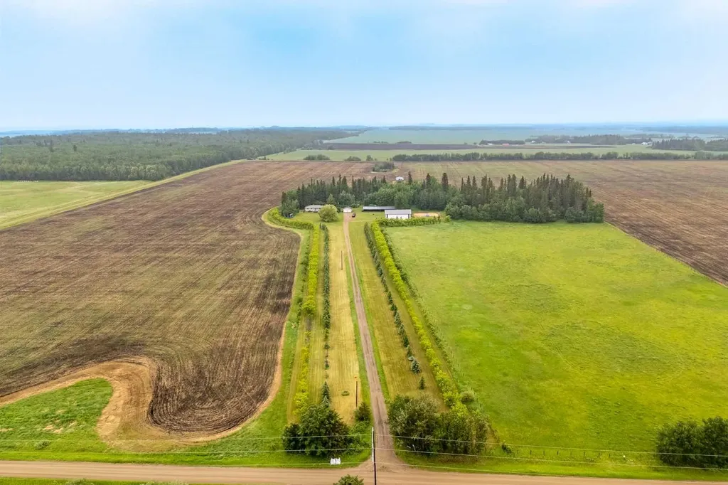 56208 Rr 81 Rural Lac Ste. Anne County AB T0E 1N0