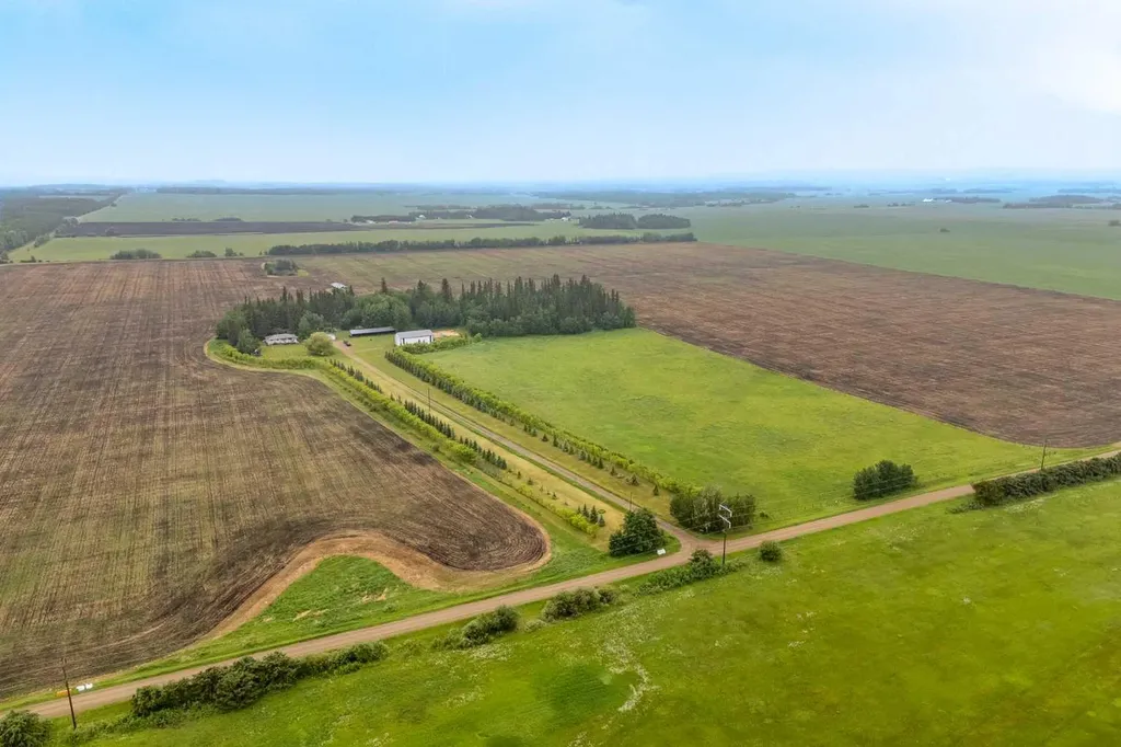 56208 Rr 81 Rural Lac Ste. Anne County AB T0E 1N0